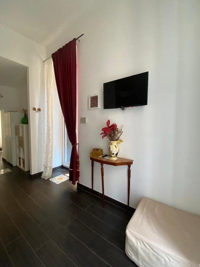 A Casa Di Claudia Apartment Napoli Ngoại thất bức ảnh